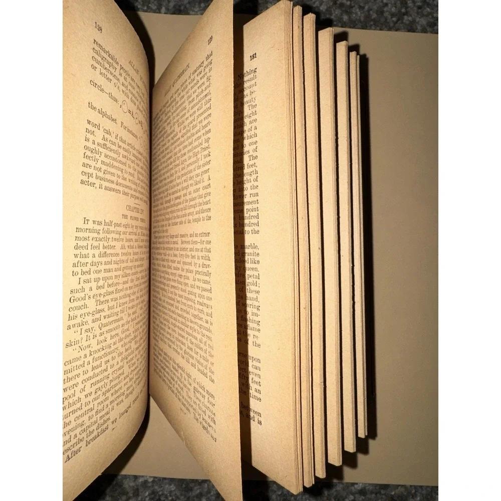 Allen Quartermain - Arlington Edition Antique - Hurst & Co By H Rider Haggard